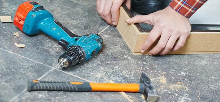 broken door frame repair Fruitridge Pocket